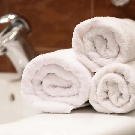 Metro Wilanowska Homely By Bookinghost דירה